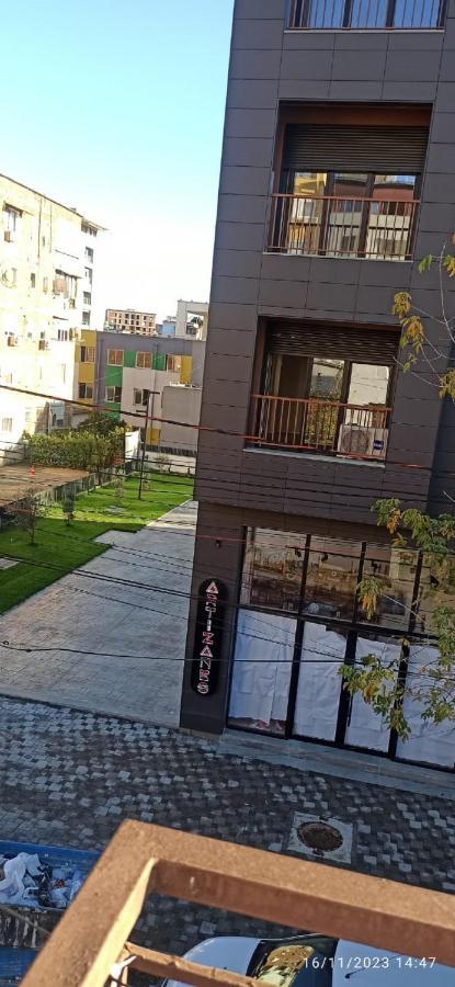 Royal Hostel تيرانا المظهر الخارجي الصورة