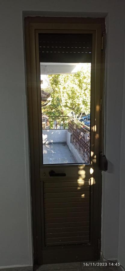 Royal Hostel تيرانا المظهر الخارجي الصورة