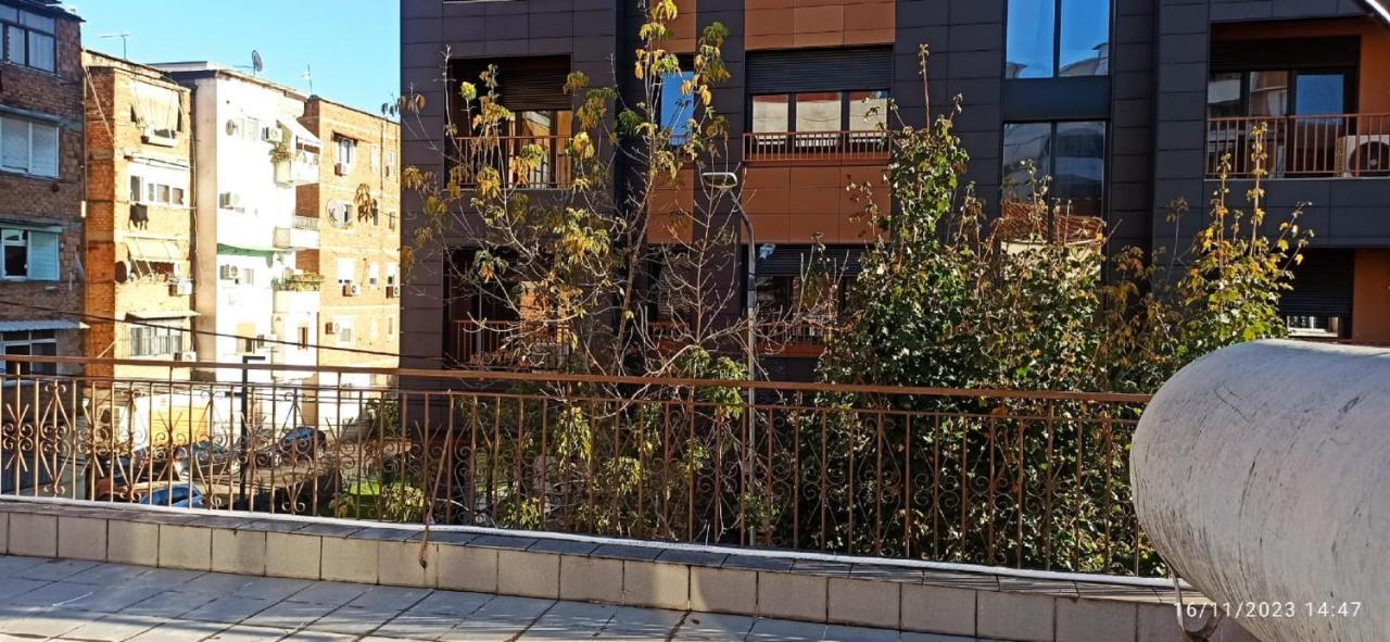 Royal Hostel تيرانا المظهر الخارجي الصورة
