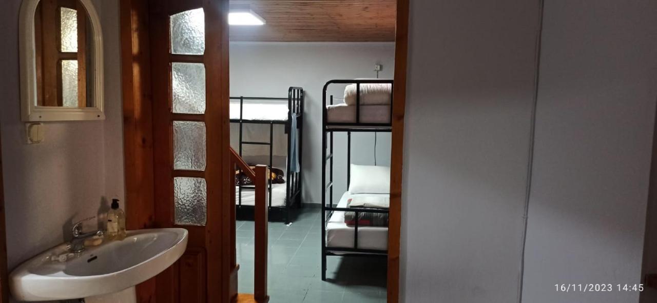 Royal Hostel تيرانا المظهر الخارجي الصورة