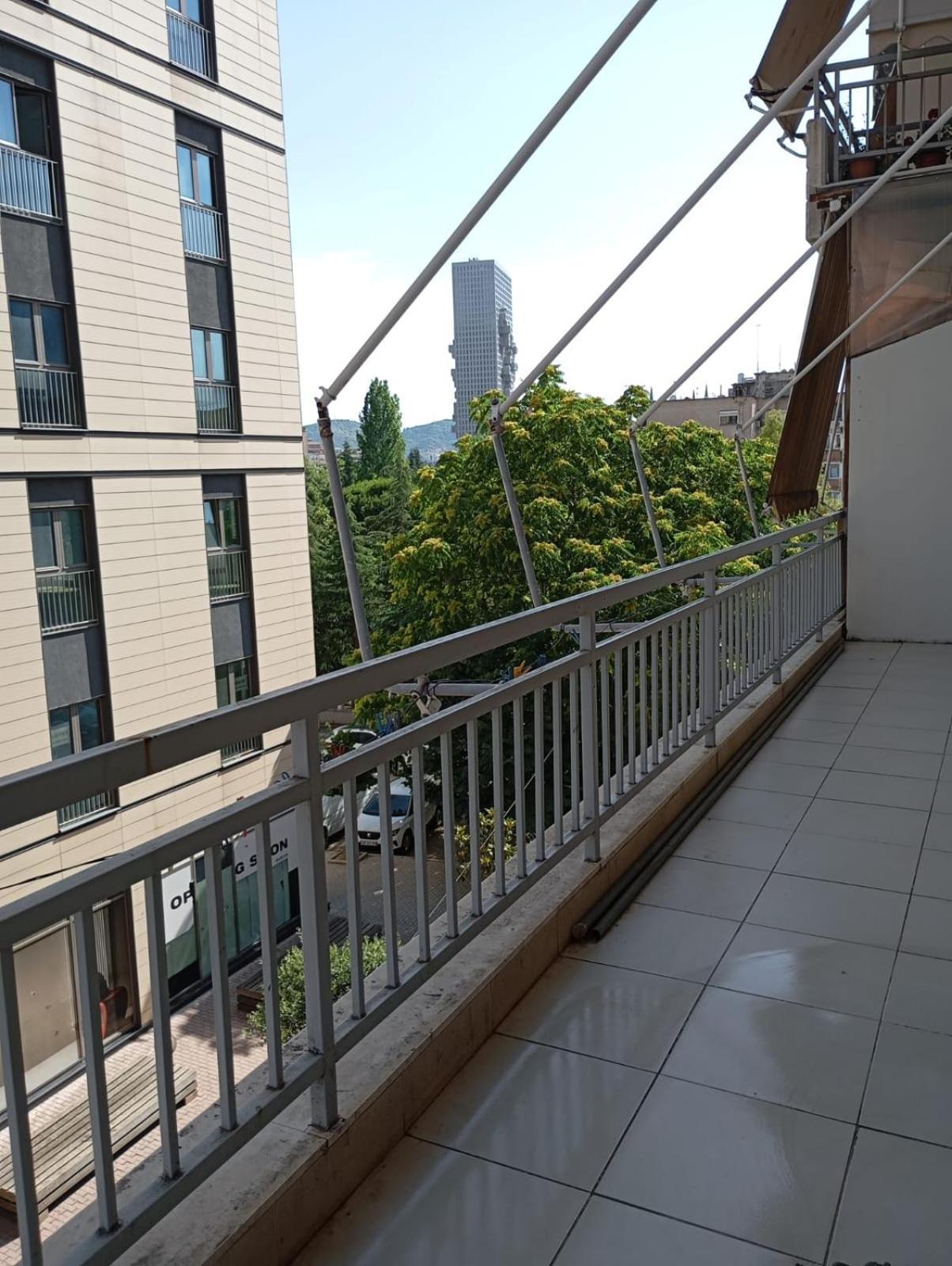 Royal Hostel تيرانا المظهر الخارجي الصورة
