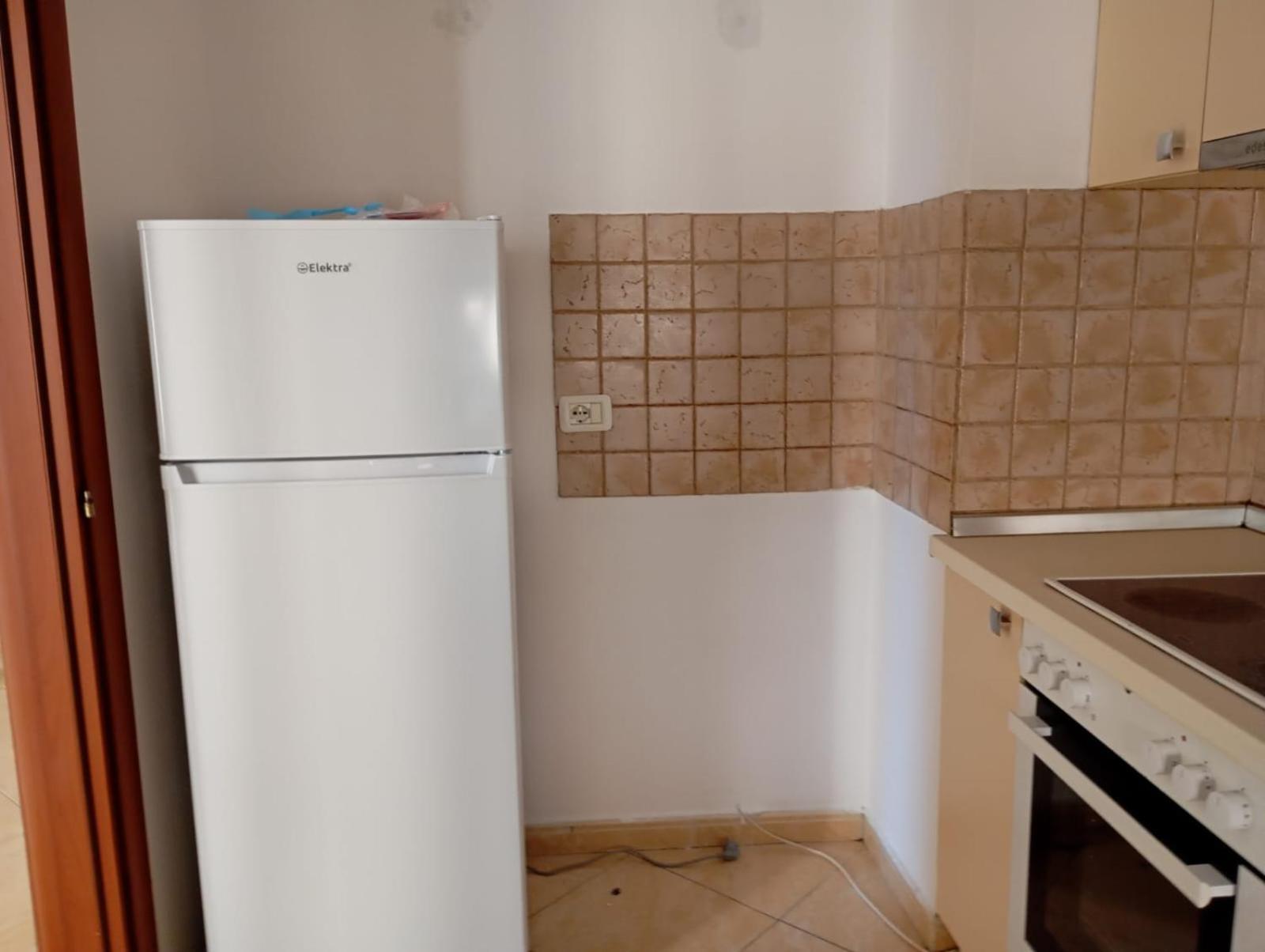 Royal Hostel تيرانا المظهر الخارجي الصورة