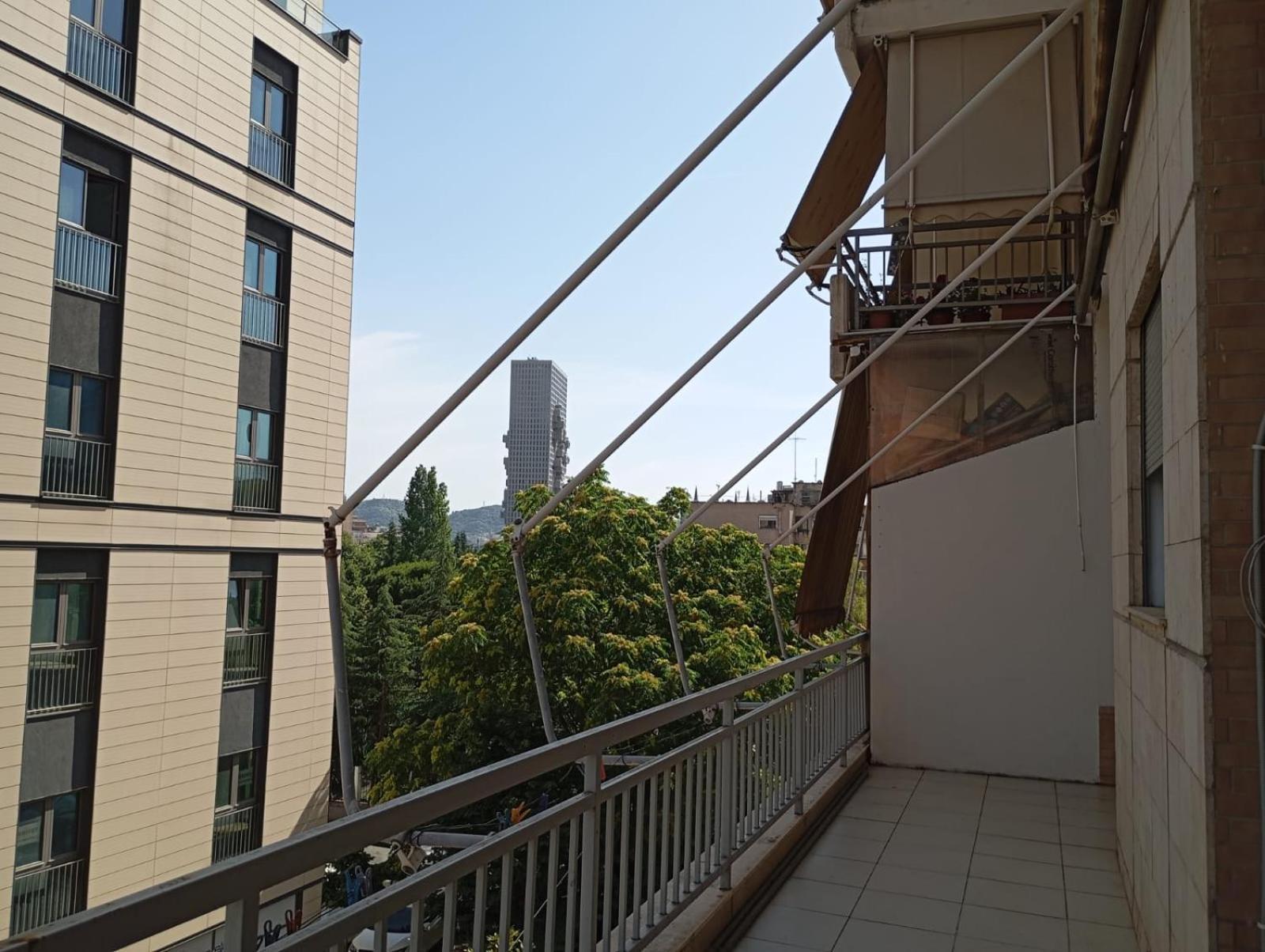 Royal Hostel تيرانا المظهر الخارجي الصورة